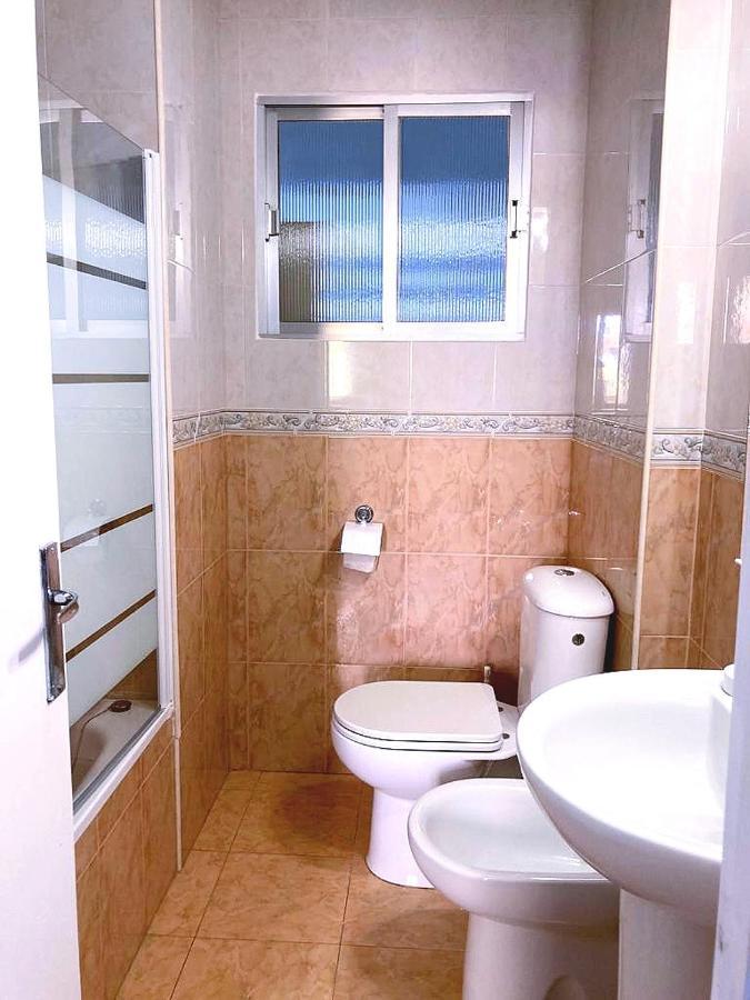 Practico Apartamento A 5 Min Andando De Gibraltar Y El Centro, Frente Al Mar La Línea de la Concepción Exterior foto